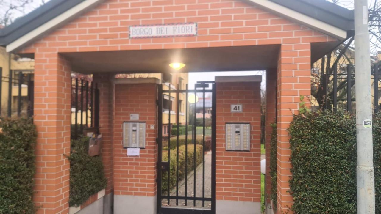 La Casa Blu- Forum Di Assago, Ospedale Humanitas, Milanofiori, Ieo Rozzano Extérieur photo